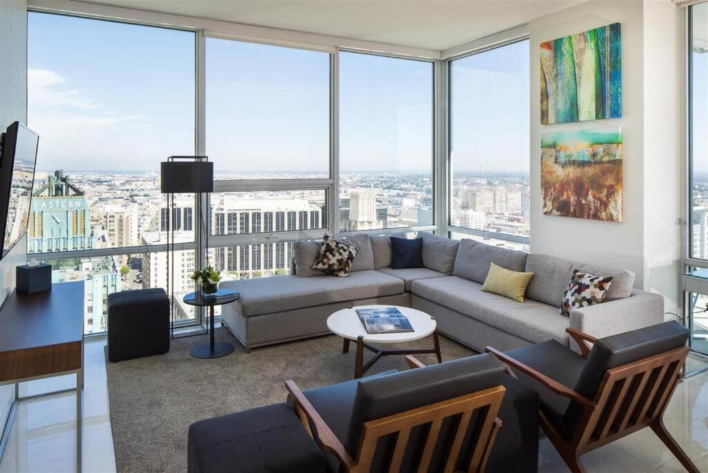 Top Floor High Rise 3 Bed Dtla Skyscraper Penthouse Лос Анджелис Екстериор снимка
