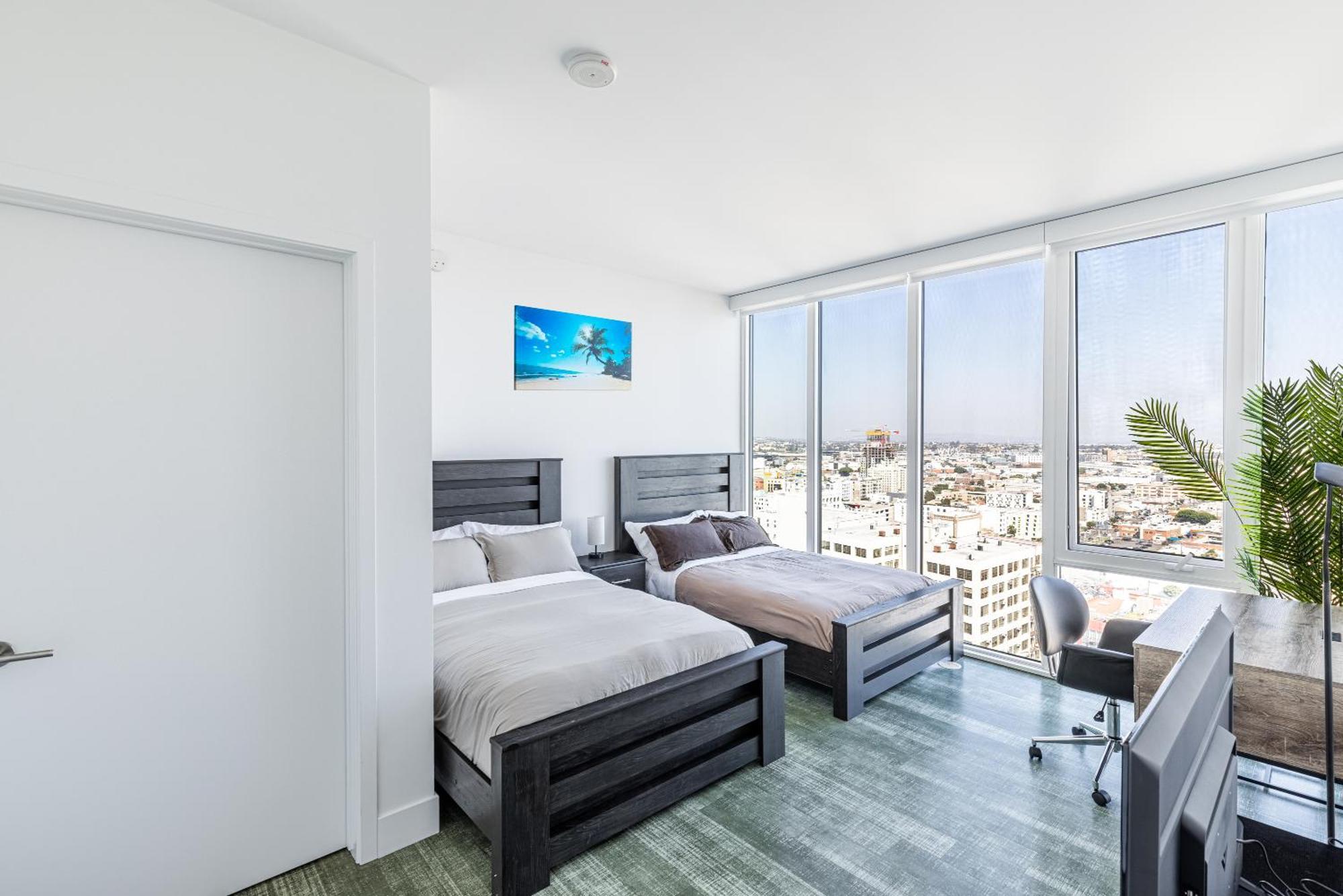 Top Floor High Rise 3 Bed Dtla Skyscraper Penthouse Лос Анджелис Екстериор снимка