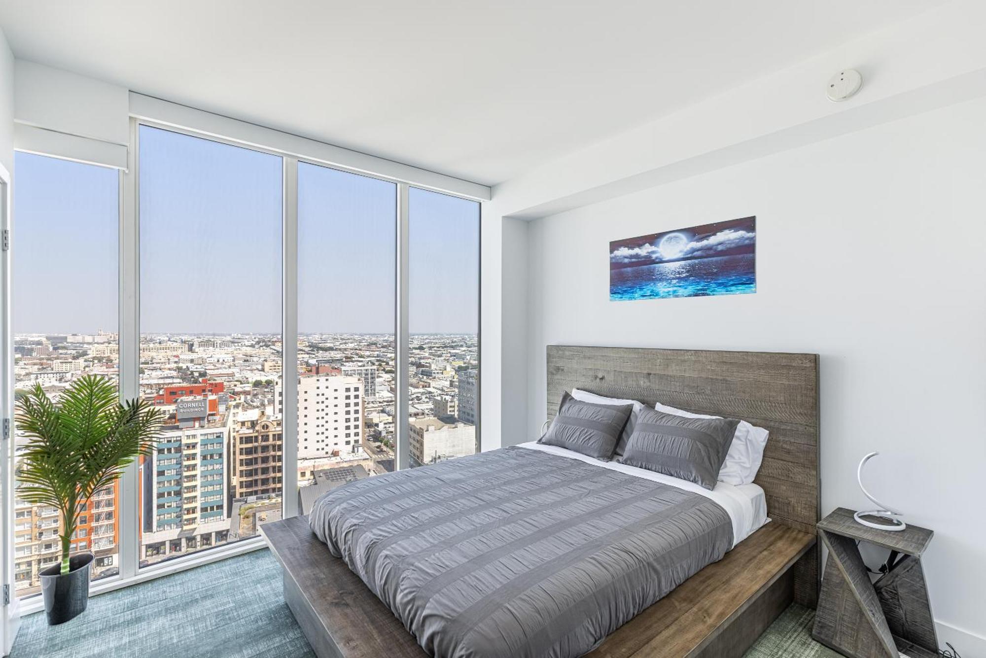 Top Floor High Rise 3 Bed Dtla Skyscraper Penthouse Лос Анджелис Екстериор снимка
